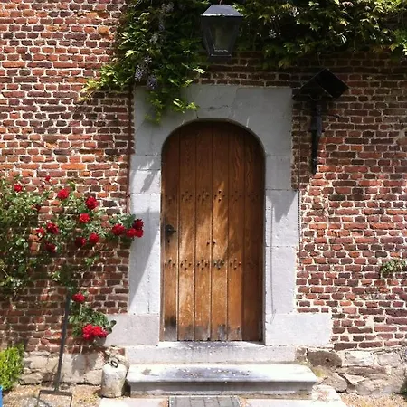 Dans Le Chateau De Waleffe Appartamento Faimes