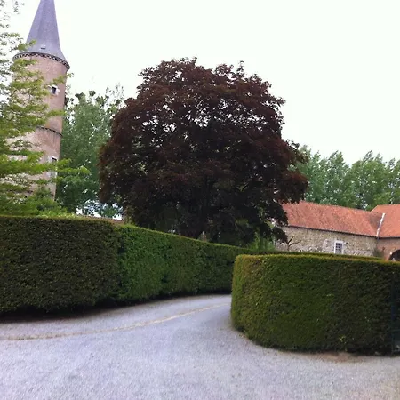 Apartment Dans Le Chateau De Waleffe *